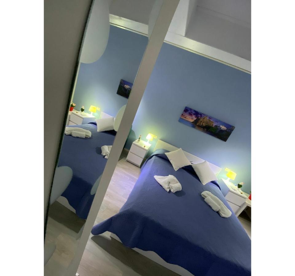 Bnb Archimede Aeroporto di Catania Fontana Rossa Esterno foto