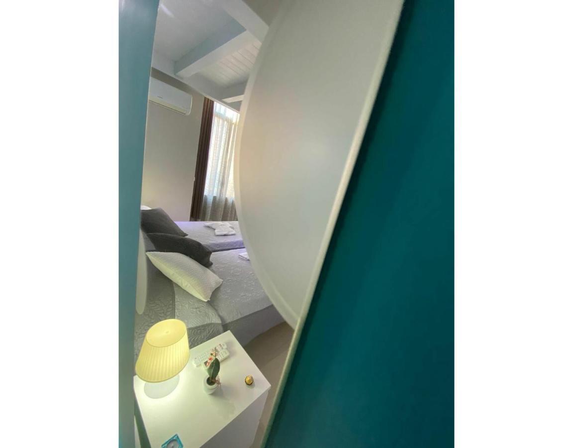 Bnb Archimede Aeroporto di Catania Fontana Rossa Esterno foto